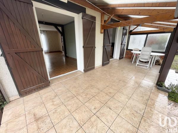 Maison 5 pièces de 90 m² à Sandillon (45640)