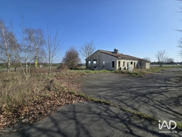 Murs commerciaux  à vendre 155 m² Chaunay