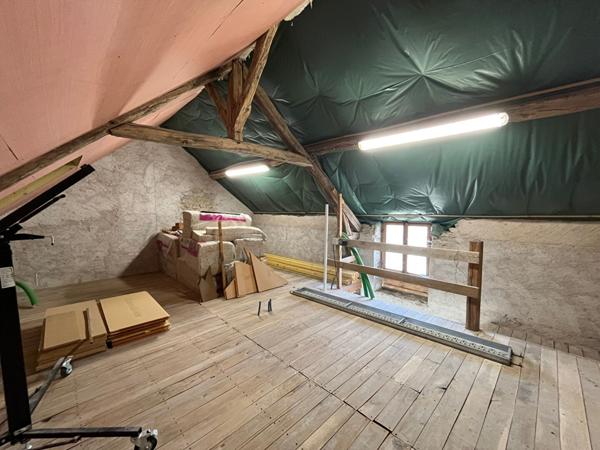 Maison ancienne Checy