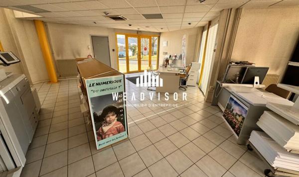 IDEAL INVESTISSEUR - À vendre bâtiment industriel avec bureaux  Tours