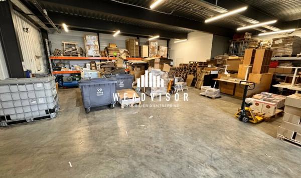 IDEAL INVESTISSEUR - À vendre bâtiment industriel avec bureaux  Tours