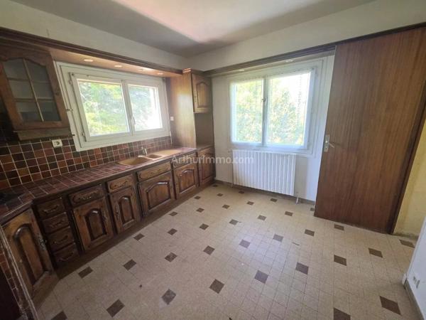 Vente                                                      Maison
                        
                     7 pièces                      138 m2                     à Draguignan