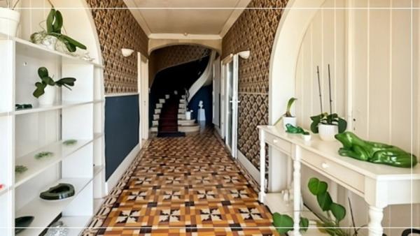 A VENDRE ANCIEN HOTEL RESTAURANT