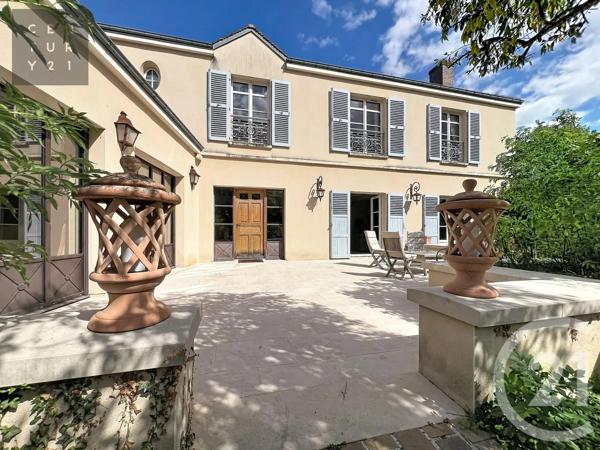 Maison à vendre  10 pièces - 341,36 m 2   PONT STE MARIE  - 10