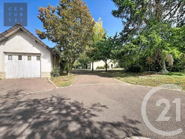 Maison à vendre  10 pièces - 341,36 m 2   PONT STE MARIE  - 10