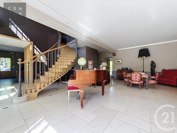 Maison à vendre  10 pièces - 341,36 m 2   PONT STE MARIE  - 10