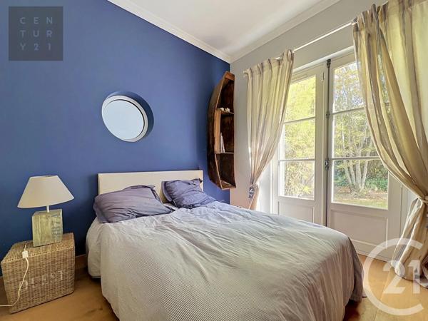 Maison à vendre  10 pièces - 341,36 m 2   PONT STE MARIE  - 10