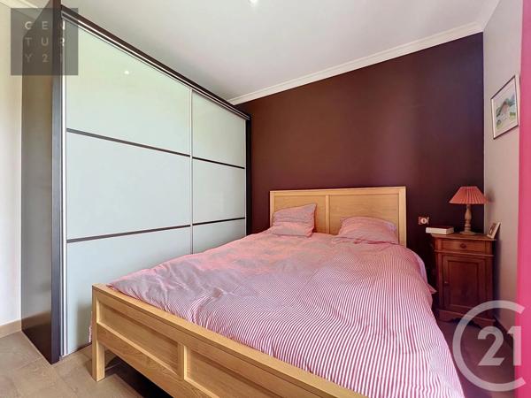 Maison à vendre  10 pièces - 341,36 m 2   PONT STE MARIE  - 10