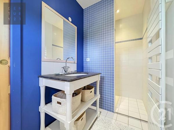 Maison à vendre  10 pièces - 341,36 m 2   PONT STE MARIE  - 10