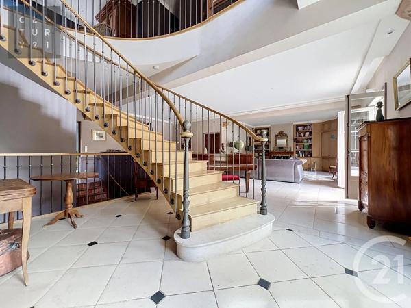 Maison à vendre  10 pièces - 341,36 m 2   PONT STE MARIE  - 10