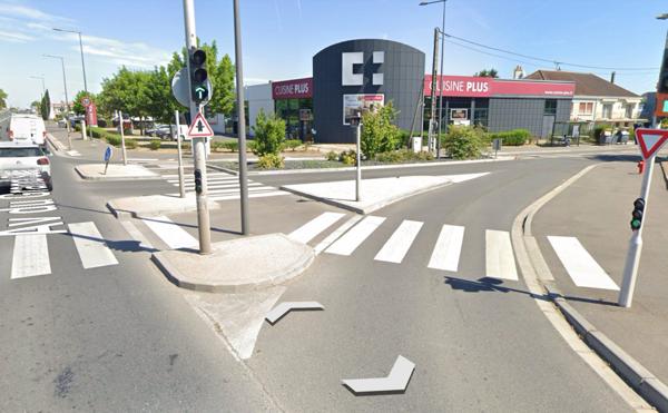 À vendre - Local commercial 180 m² situé à Chambray-lès-Tours (37170)