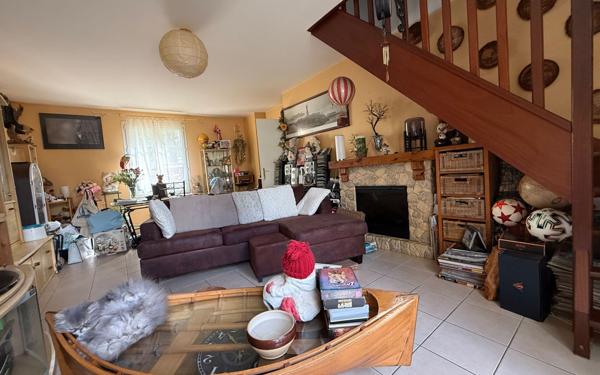 Maison à vendre    4 pièces • 80 m2 Saint-Pierre-du-Perray