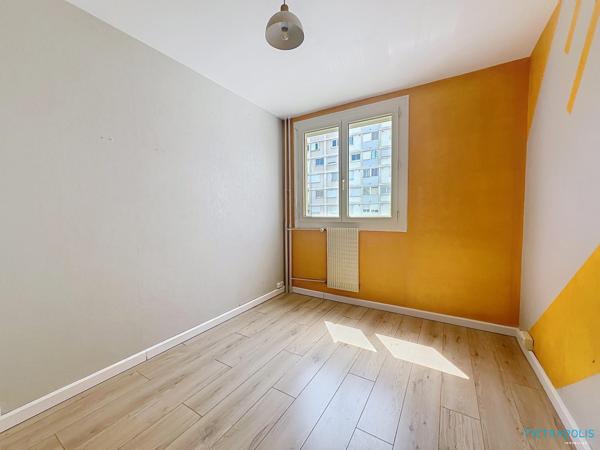 Appartement T3 avec CAVE ET STATIONNEMENT PRIVATIF