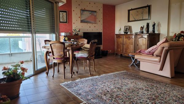 Appartement Grasse 4 pièces 105.66 m2, piscine et tennis