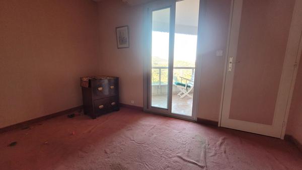 Appartement Grasse 4 pièces 105.66 m2, piscine et tennis