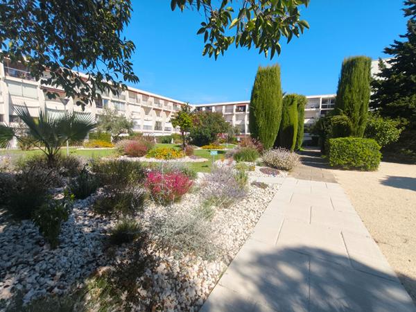 A louer à l'année en meublé La Grande Motte 2 pièce(s) 25.76 m2