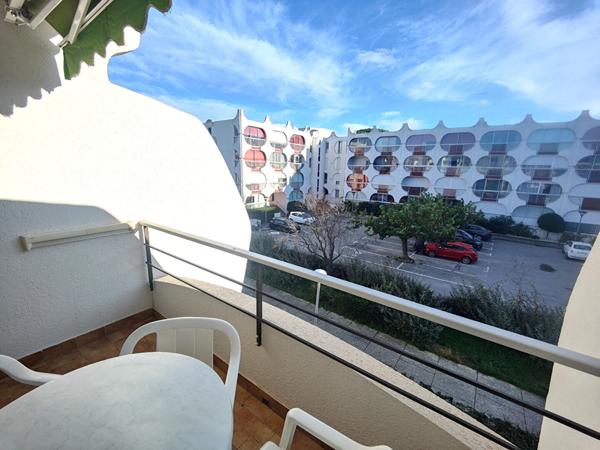 A louer à l'année en meublé La Grande Motte 2 pièce(s) 25.76 m2