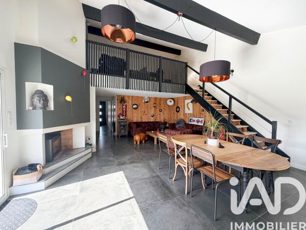 Maison à vendre 6 pièces 144 m² Périgny