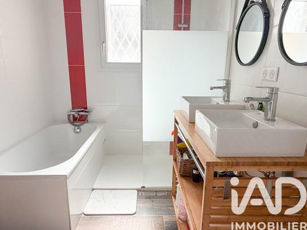 Maison à vendre 6 pièces 144 m² Périgny