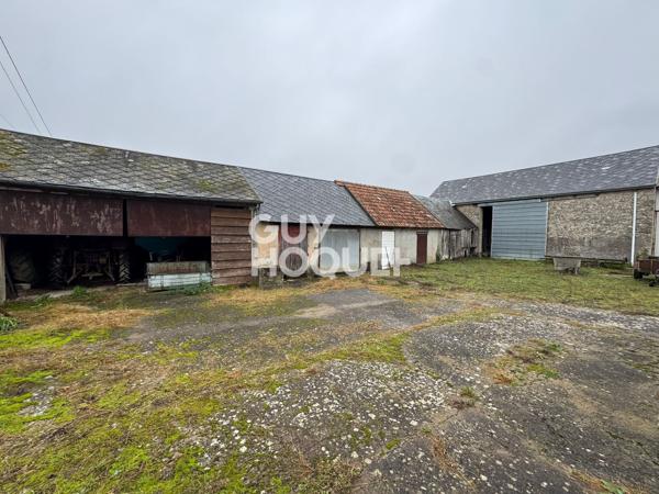 Neuville aux Bois - Fermette avec dépendances à rénover