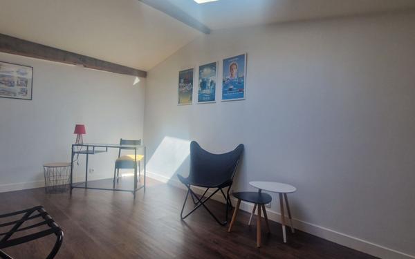 Appartement à vendre    3 pièces • 79 m2 La Rochelle