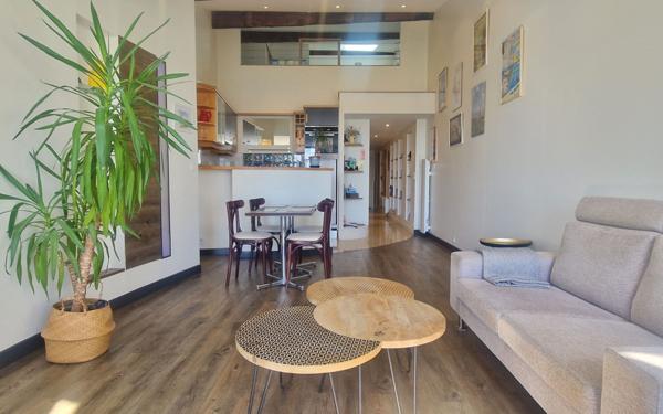 Appartement à vendre    3 pièces • 79 m2 La Rochelle