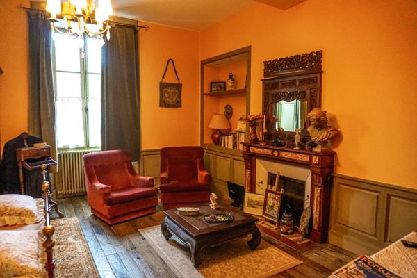 Somptueux Hôtel particulier du XIXe siècle, au coeur du parc naturel du Périgord vert.