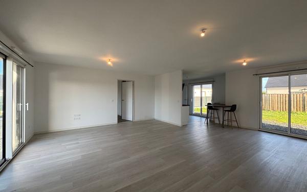 Maison à louer    5 pièces • 112 m2 Ambillou