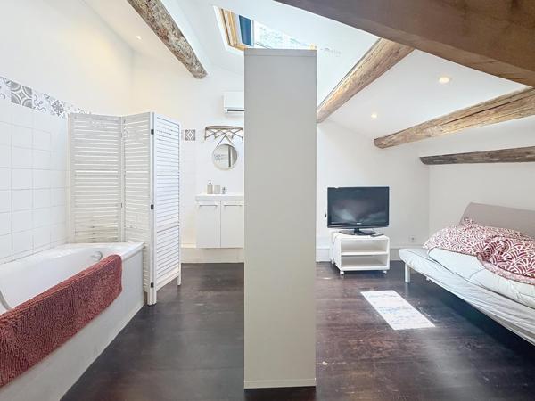 Charmant appartement en triplex avec garage