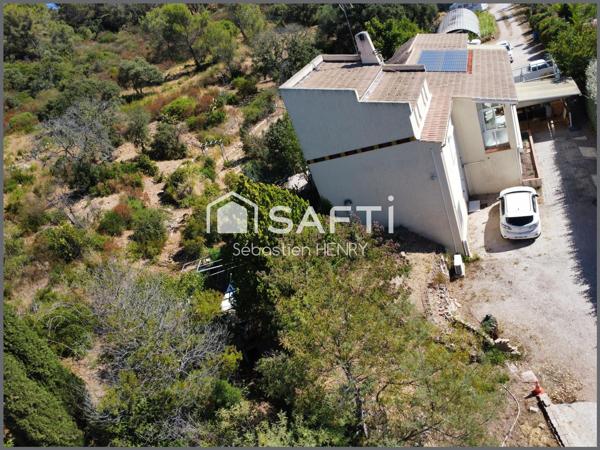 beau potentiel pour cet villa composée de 3 logements