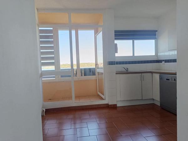 Appartement Fos Sur Mer 3 pièce(s) 77m2 Balcon et loggia