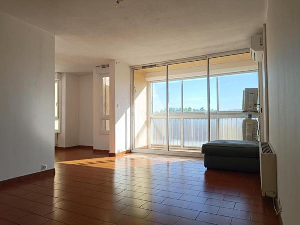 Appartement Fos Sur Mer 3 pièce(s) 77m2 Balcon et loggia