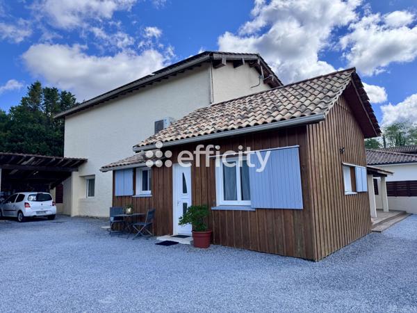 Maison
         5 pièces
        - 179 m²