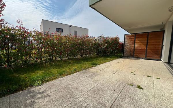 Appartement à vendre    3 pièces • 65 m2 Lampertheim