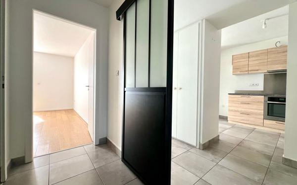 Appartement à vendre    3 pièces • 65 m2 Lampertheim