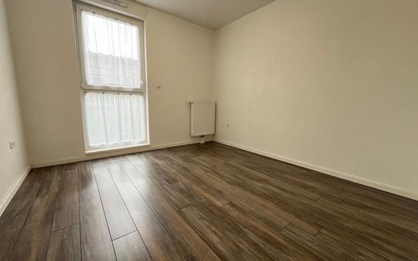 Appartement à vendre    3 pièces • 65 m2 Lampertheim