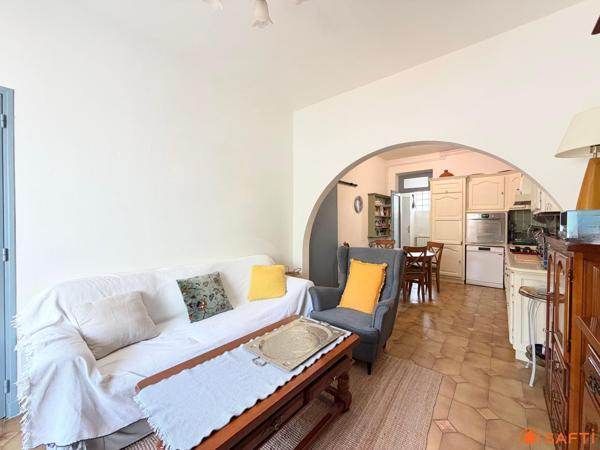 Maison de ville, 70m2, 2 chambres, Avignon.
