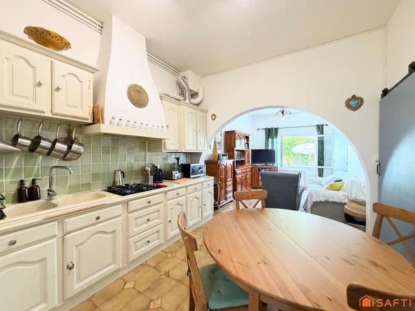 Maison de ville, 70m2, 2 chambres, Avignon.