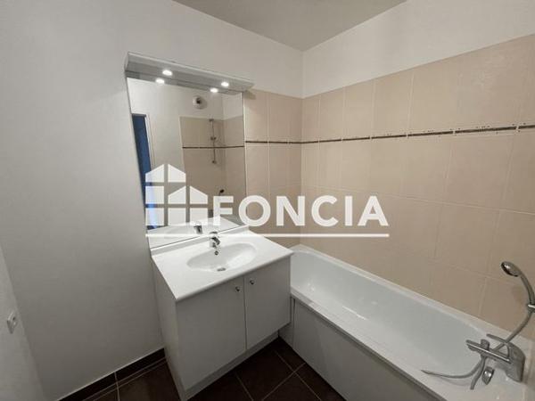 Location Appartement 3 pièces 60.9 m² - 5 rue Alexandra David Néel Trappes 78190