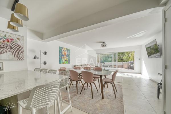 Ville-d'Avray - Duplex 4 pièces, terrasse 30 m² plein sud, double parking - Bien rare