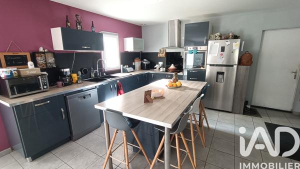 Maison à vendre 8 pièces 124 m² Courchamps