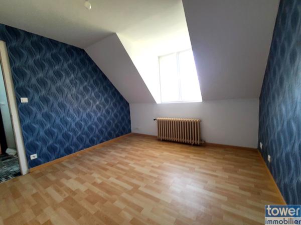 Maison
                                                                                                                                                                                                                                                                                                                        6 pièce(s)                                                                                                                                                                                                          3 chambre(s)                                                                                                                                                                                                          118  m²