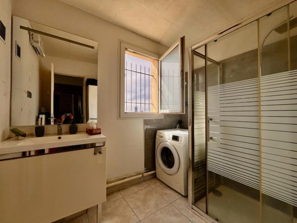 T3 56 m2 - 13014 - Trav Notre Dame de bon secours - Parking + Cave - 99 900 euro