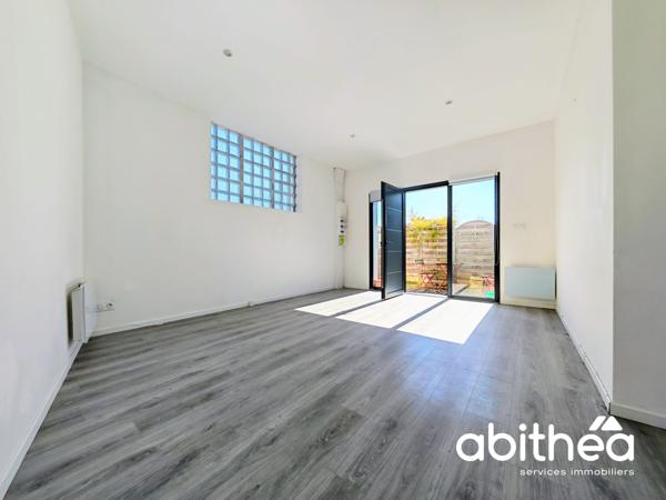 LIBOURNE – L'ÉPINETTE : UNE PETITE MAISON DE CHARME, ENTIÈREMENT RÉNOVÉE AU PRIX D’UN APPARTEMENT !
