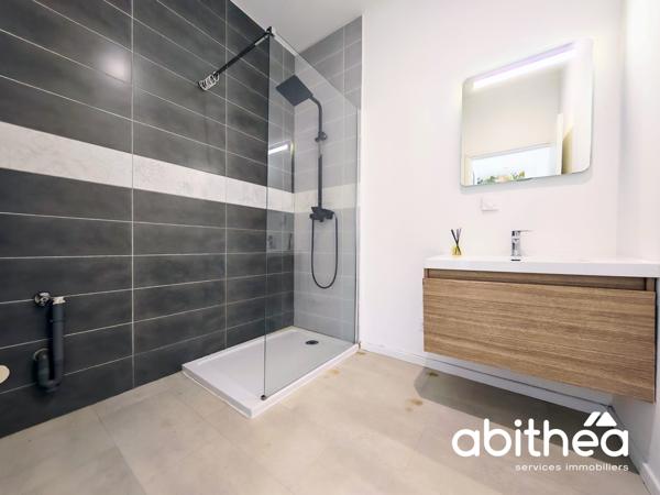 LIBOURNE – L'ÉPINETTE : UNE PETITE MAISON DE CHARME, ENTIÈREMENT RÉNOVÉE AU PRIX D’UN APPARTEMENT !