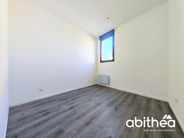 LIBOURNE – L'ÉPINETTE : UNE PETITE MAISON DE CHARME, ENTIÈREMENT RÉNOVÉE AU PRIX D’UN APPARTEMENT !