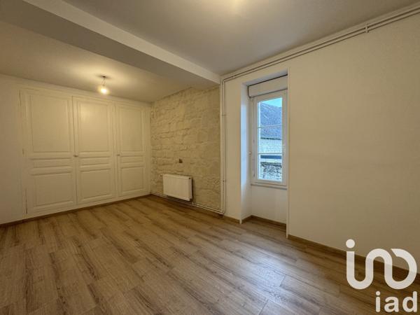 Maison de ville 5 pièces de 133 m² à Bourgueil (37140)