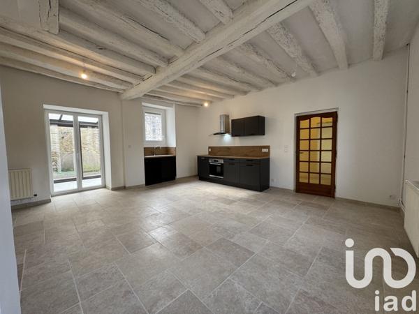 Maison de ville 5 pièces de 133 m² à Bourgueil (37140)
