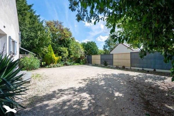 Maison à vendre |  Mehun-sur-Yèvre |  6 pièces | 168 m²