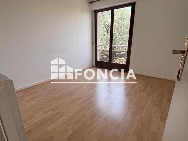 Location Appartement 3 pièces 67.46 m² - Pau 64000